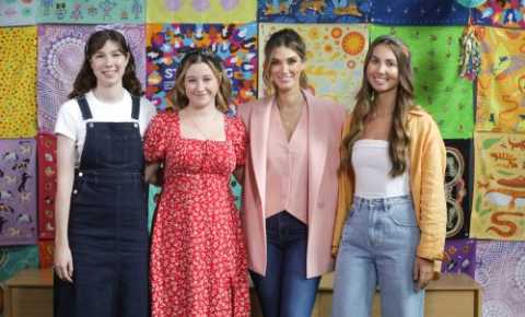 Delta goodrem with 3 canteen youth ambassadors